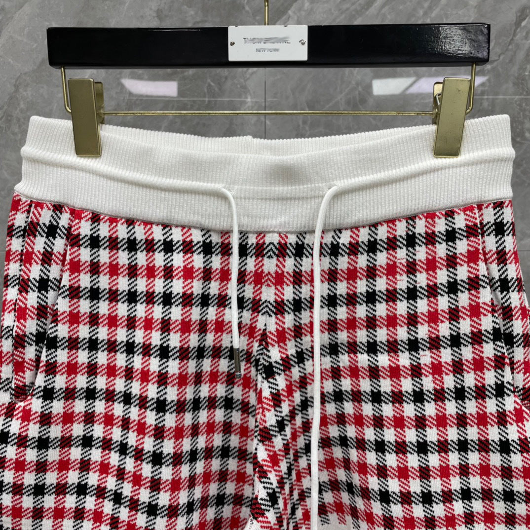Thom Browne Style Men's Cotton Casual Shorts - Signature Four-Bar Detail Lattice Pattern