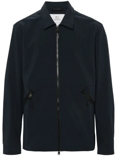 Woolrich logo-patch zip-up jacket