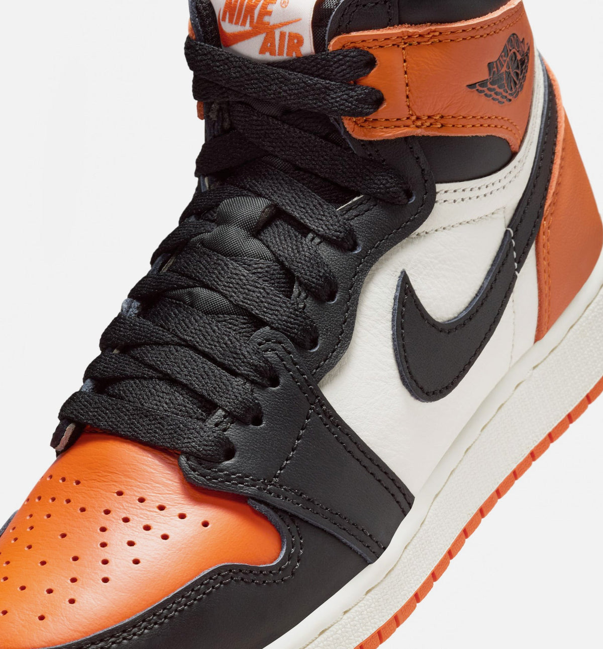 Air Jordan 1 Retro High OG Shattered Backboard – Grade School Lifestyle Shoe in Black/Sail/Starfish