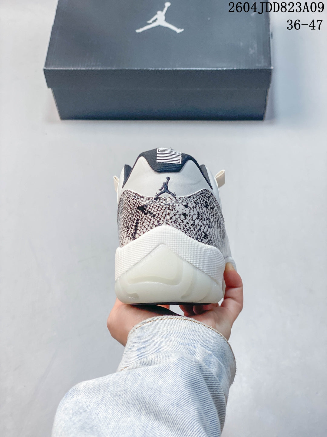 Air Jordan 11 Retro White Snakeskin Unisex Sneakers Style 04