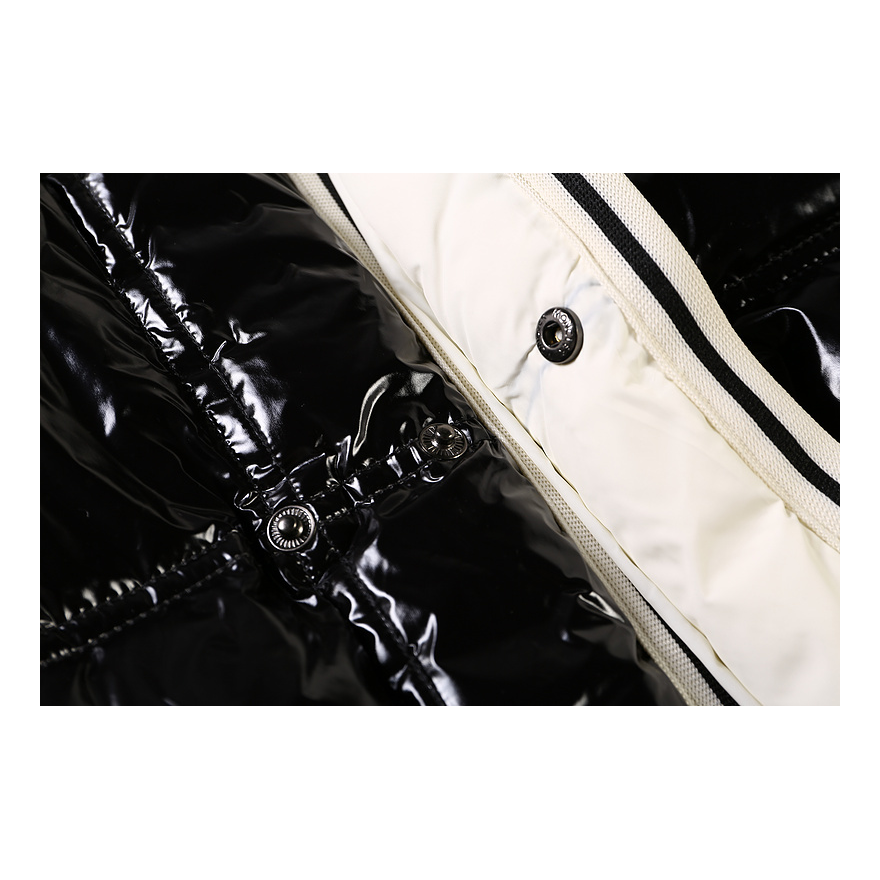 Moncler Contrast-Trim Glossy Hooded Down Puffer Jacket