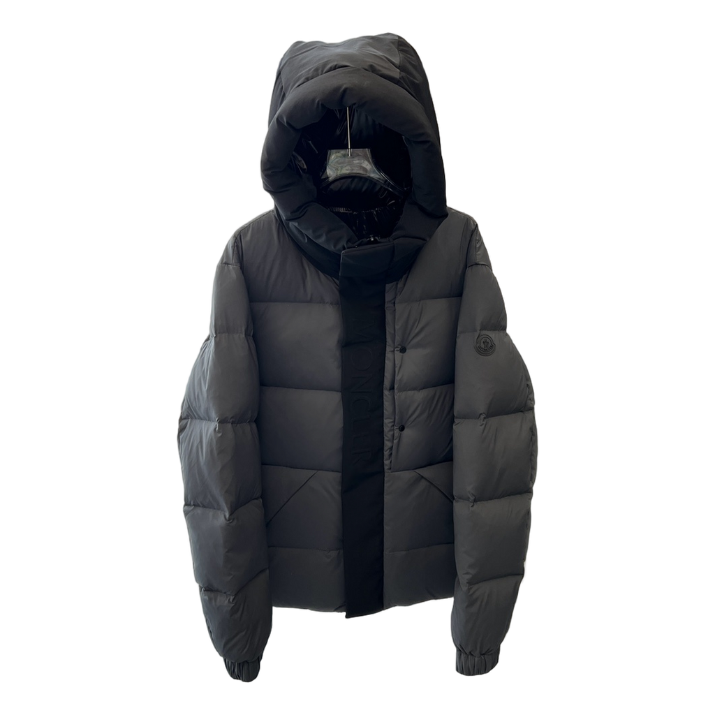 Moncler Contrast-Hood Color-Block Down Puffer Jacket