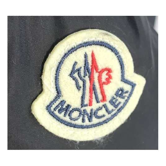 Moncler Cinched-Waist Fur-Trim Hooded Down Puffer Jacket — Black