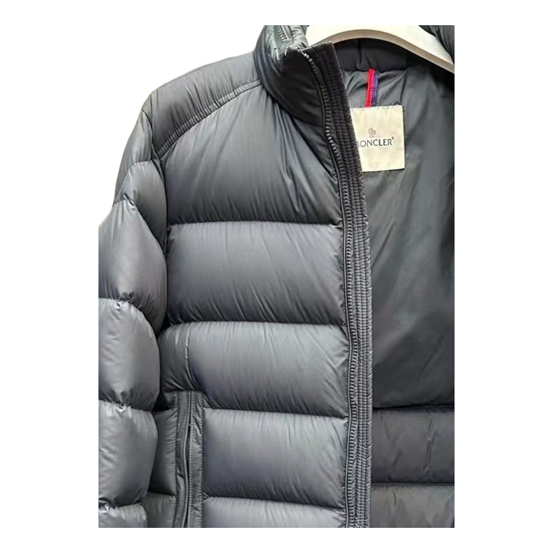 Moncler Tricolour Sleeve-Band Stand-Collar Puffer Jacket – Navy | Premium Down
