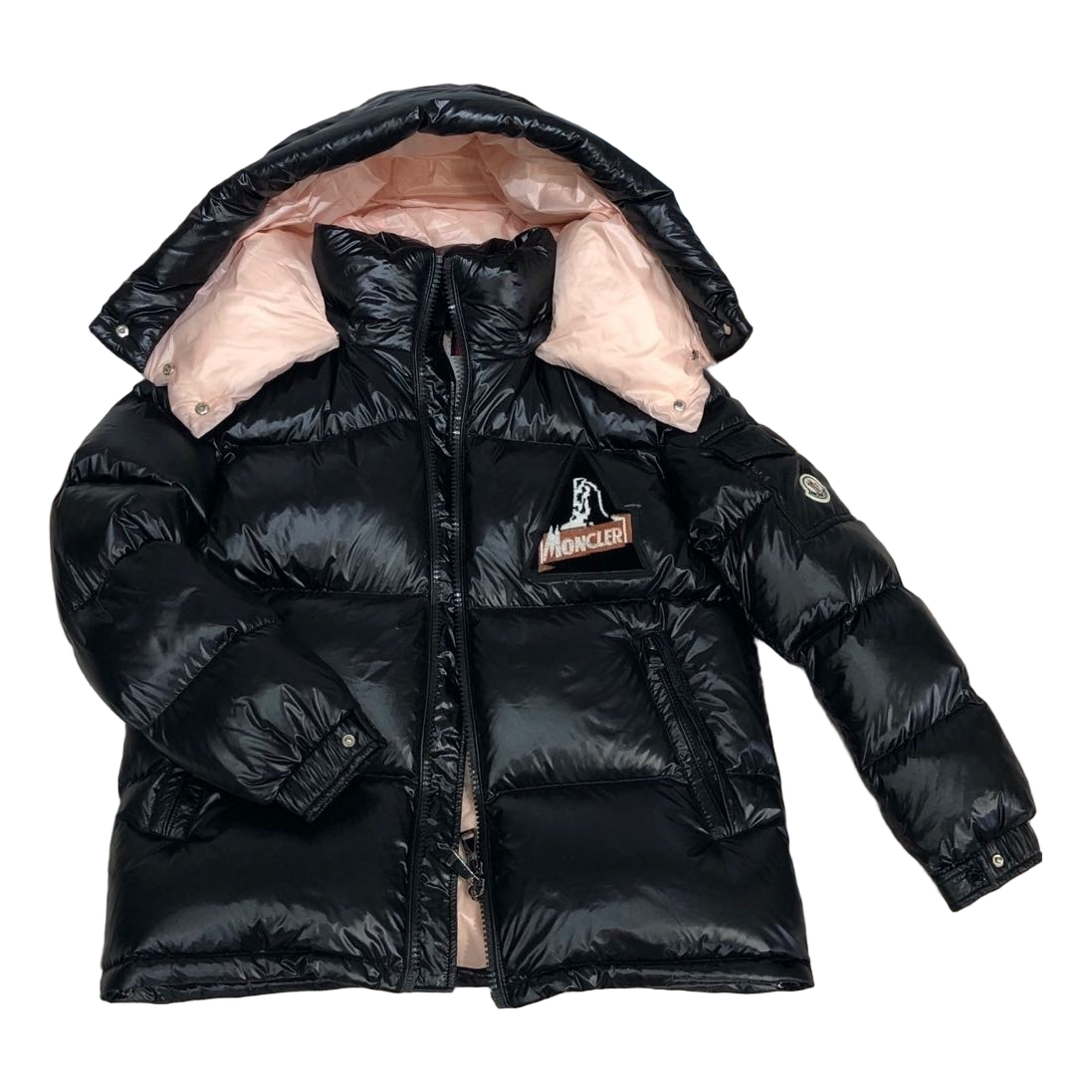 Moncler Mountain-Badge Glossy Short Puffer Jacket – Black | Premium Down