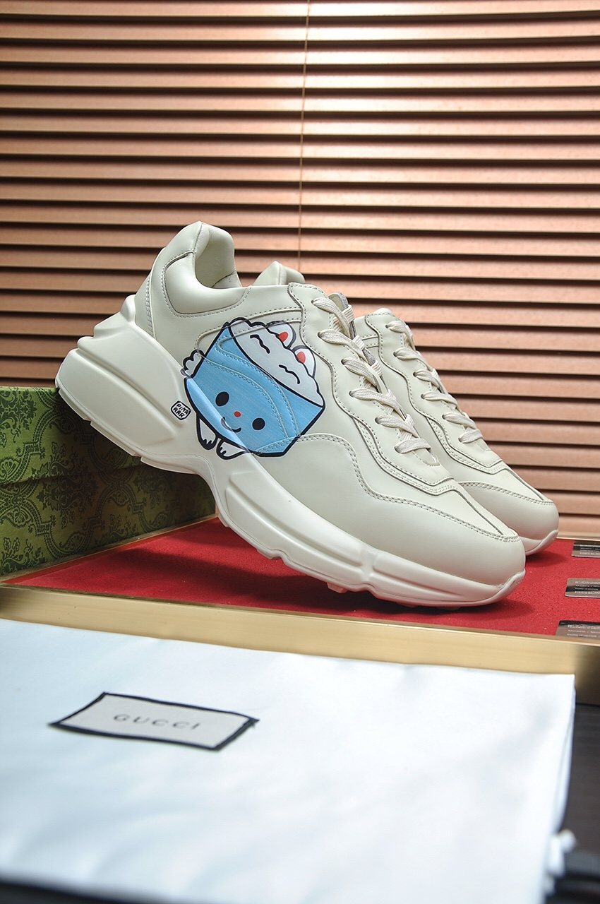 Gucci White Graphic Low-Top Sneakers