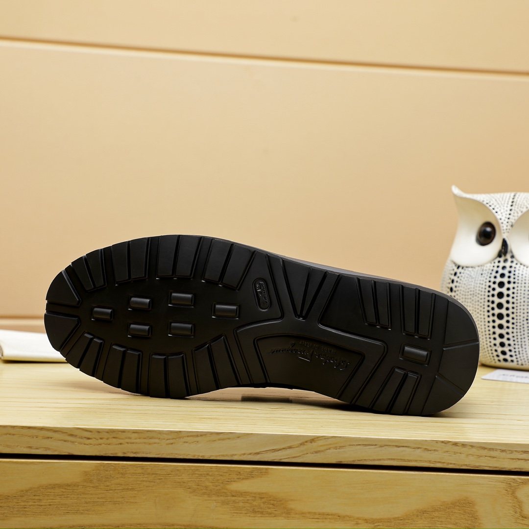 Ferragamo Black Bit Loafers - Rounded Toe