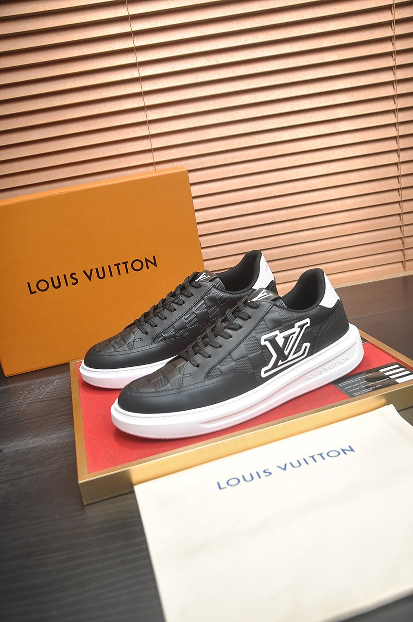 Louis Vuitton Black Low-Top Sneakers