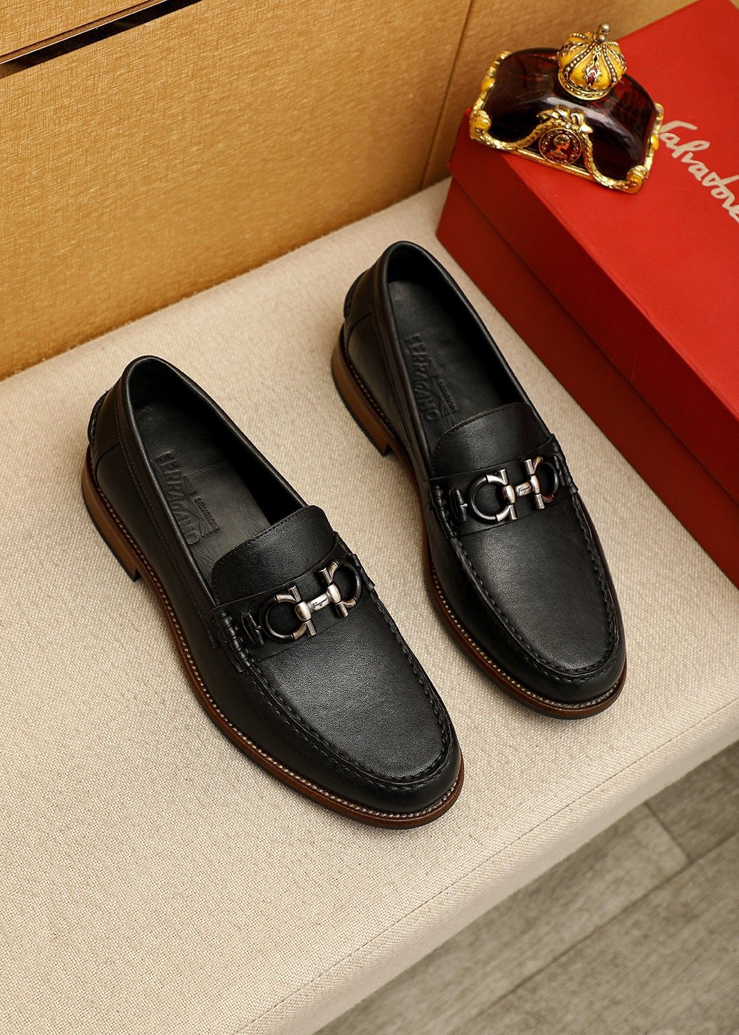 Salvatore Ferragamo Men's Leather Bit Loafers - Metal Bit Vamp Detail