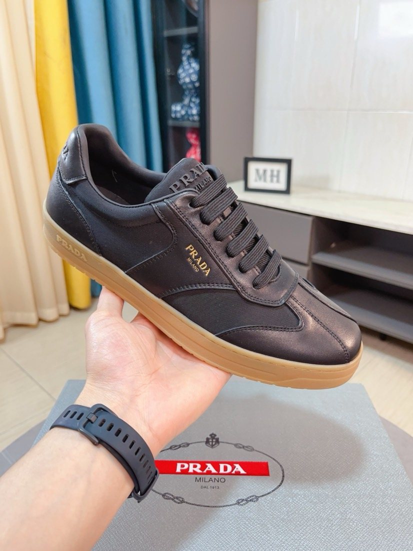 Prada Low-Top Gum Sole Sneakers