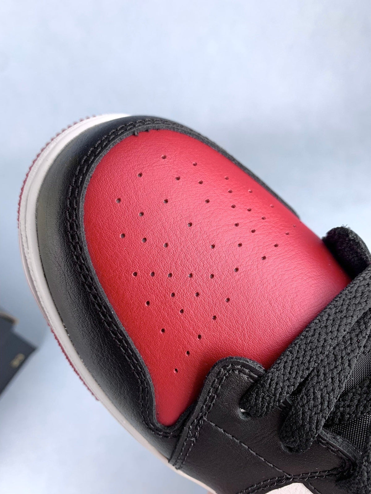 Air Jordan 1 Low Black/Red Toe 553558-161, 553560-612 Unisex Sneakers